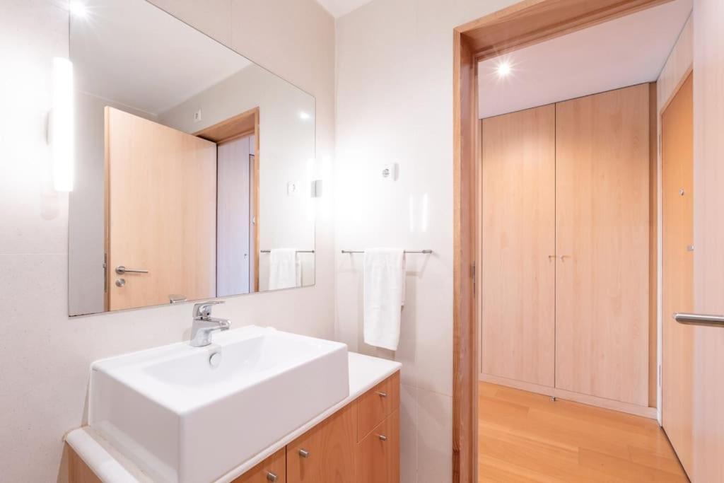 Viva Stadium Residence Studios ポルト エクステリア 写真